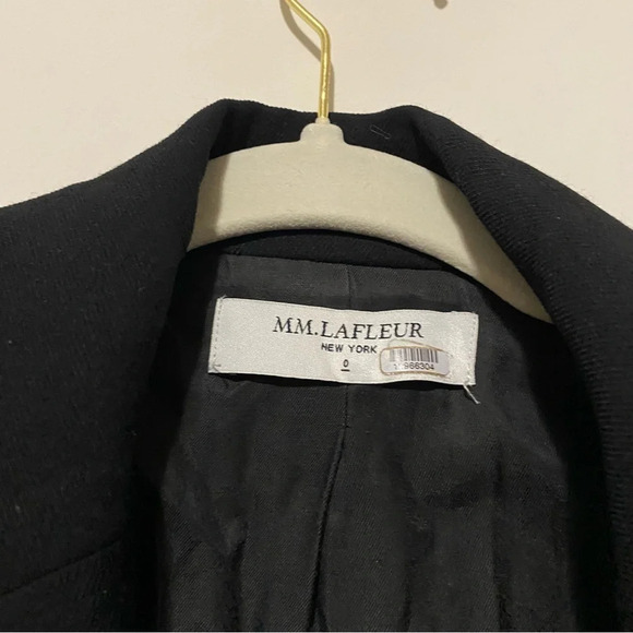 M.M. LaFleur Black Wool Blend Three Button Blazer size 0 - Picture 5 of 9